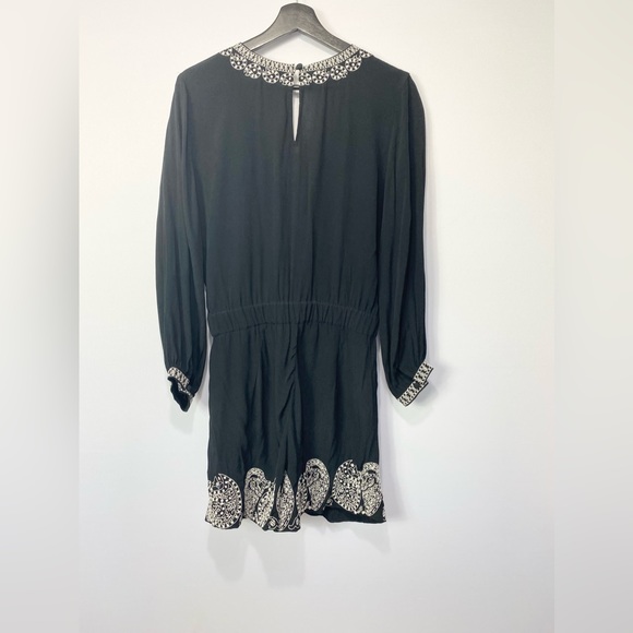 NWT-Loft Black V Neck Embroidered Romper XS - Picture 3 of 8
